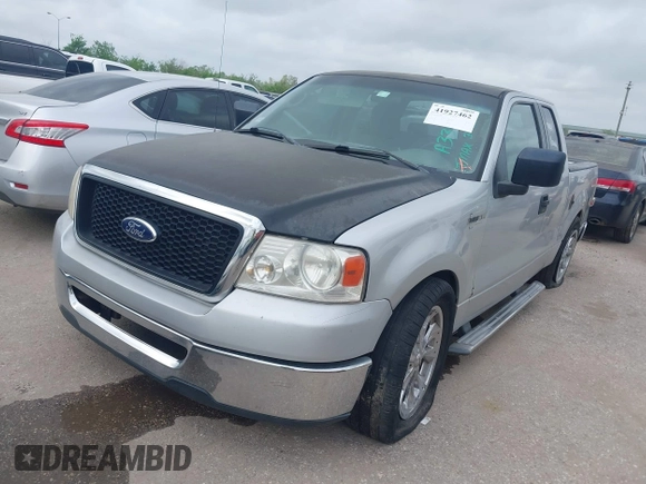 2006 Ford F-150 STX with VIN 1FTRX12W06FA33922, listed as a IAAI auction lot 41927462 with 256,709 mi miles. Bid and sale history available at carsss.com. Image 2.
