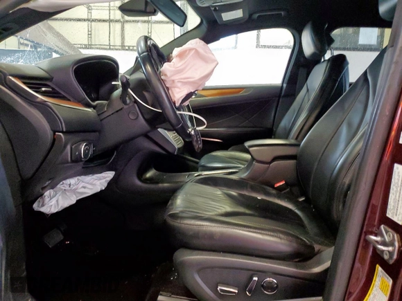 2018 Lincoln MKC Select with VIN 5LMCJ2C95JUL08834, listed as a Copart auction lot 60509995 with 65,088 mi miles and Salvage title. Bid and sale history available at DreamBid. Image 7.