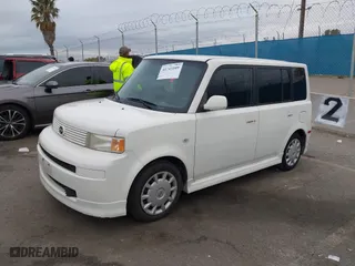2006 Scion xB with VIN JTLKT324464078689, listed as a IAAI auction lot 41743109 with 209643 miles. Bid and sale history available at carsss.com. Image 17.