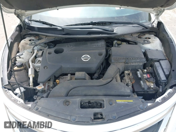 2013 Nissan Altima S with VIN 1N4AL3AP4DN584202, listed as a IAAI auction lot 41904479 with 286,031 mi miles and . Bid and sale history available at DreamBid. Image 10.