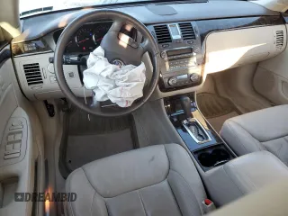2009 Cadillac DTS 1SC z VIN 1G6KD57YX9U130916, wystawiony jako Copart lot #74964734 z przebiegiem 89 657 mil mil oraz Szkoda całkowita • Salvage title. Historia ofert i sprzedaży dostępna na DreamBid. Obrazek 8.