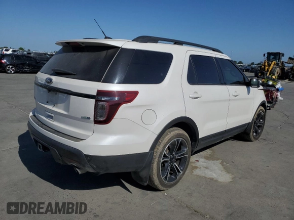 2015 Ford Explorer Sport with VIN 1FM5K8GT9FGC50976, listed as a Copart auction lot 59400745 with 163,952 mi miles and Salvage title. Bid and sale history available at DreamBid. Image 3.