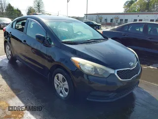 2014 Kia Forte LX with VIN KNAFK4A69E5147424, listed as a IAAI auction lot 41913598 with 117,503 mi miles. Bid and sale history available at carsss.com. Image 1.