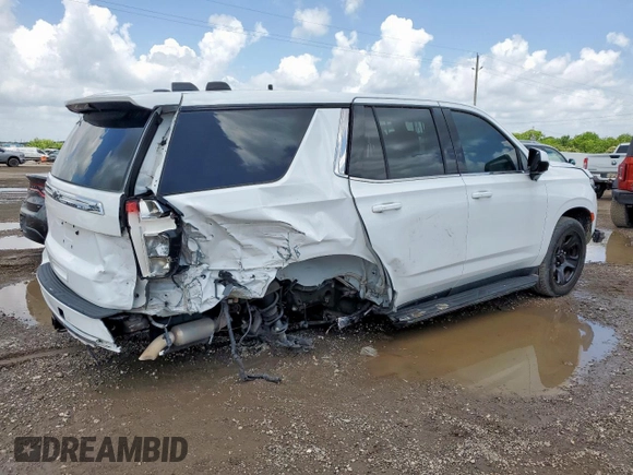 2022 Chevrolet Tahoe z VIN 1GBSCLED5NR233554, wystawiony jako Copart lot #61064025 z przebiegiem Nie podano mil oraz Czysty tytuł • Clean title. Historia ofert i sprzedaży dostępna na DreamBid. Obrazek 3.