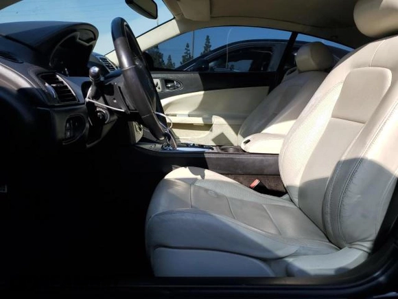 2008 Jaguar XK with VIN SAJWA43B985B23651, listed as a Copart auction lot 54621835 with 145,429 mi miles and Clean Title. Bid and sale history available at DreamBid. Image 7.