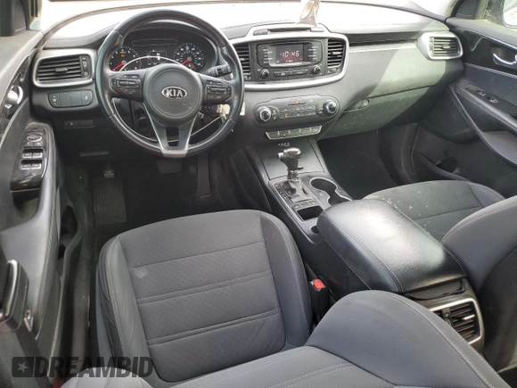 2016 Kia Sorento LX with VIN 5XYPG4A39GG086813, listed as a Copart auction lot 49260685 with 129,616 mi miles and Salvage Title. Bid and sale history available at DreamBid. Image 8.