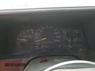 1995 Chevrolet Silverado 1500 with VIN 2GCEK19K8S1232752, listed as a Copart auction lot 47867705 with 299,686 mi miles and Clean Title. Bid and sale history available at DreamBid. Image 9.