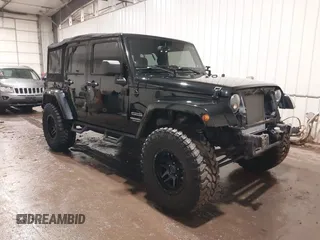 2013 Jeep Wrangler Unlimited Sport z VIN 1C4BJWDG1DL629769, wystawiony jako IAAI lot #41647034 z przebiegiem 86 010 mil mil oraz . Historia ofert i sprzedaży dostępna na DreamBid. Obrazek 1.