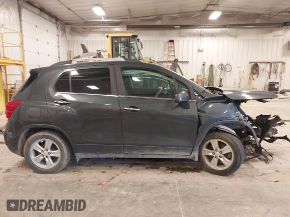 2018 Chevrolet Trax LT with VIN KL7CJLSB4JB683866, listed as a IAAI auction lot 41921180 with 65,007 mi miles and . Bid and sale history available at carsss.com. Image 13.