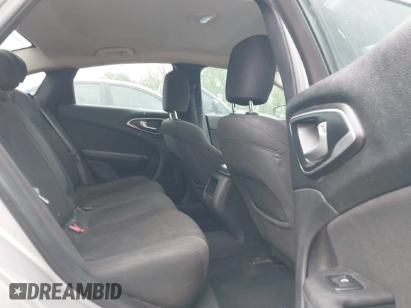 2015 Chrysler 200 Limited with VIN 1C3CCCAB8FN700919, listed as a IAAI auction lot 42084125 with 171,960 mi miles. Bid and sale history available at carsss.com. Image 8.
