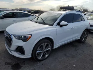 2021 Audi Q3 S line Premium z VIN WA1DECF35M1057343, wystawiony jako Copart lot #49661305 z przebiegiem 40 580 mil mil oraz Szkoda całkowita • Salvage title. Historia ofert i sprzedaży dostępna na DreamBid. Obrazek 1.