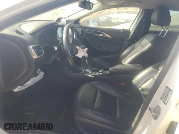 2019 Infiniti QX30 Luxe with VIN SJKCH5CP1KA007660, listed as a Copart auction lot 45919255 with 51,060 mi miles and Salvage title. Bid and sale history available at DreamBid. Image 7.