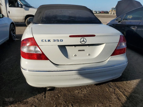 2007 Mercedes-Benz CLK-Class 3.5L with VIN WDBTK56F17F220687, listed as a Copart auction lot 83498954 with 91,527 mi miles and Salvage Title. Bid and sale history available at carsss.com. Image 6.