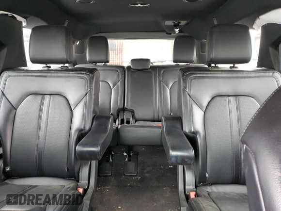 2021 Ford Expedition Max Limited с VIN 1FMJK2AT0MEA62831, выставлен на аукционе Copart как лот 46127195 с пробегом 25 974 миль миль и Списание • Salvage title. История ставок и продаж доступна на DreamBid. Изображение 10.