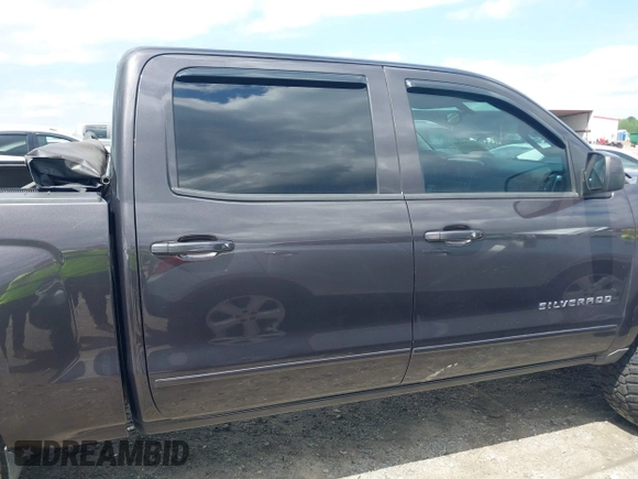 2015 Chevrolet Silverado 1500 LT with VIN 3GCUKREC3FG356496, listed as a IAAI auction lot 41986510 with 191,397 mi miles. Bid and sale history available at carsss.com. Image 13.