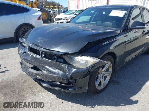 2013 BMW 3 Series 328i with VIN WBA3C1C59DF443846, listed as a IAAI auction lot 41932475 with 88,721 mi miles. Bid and sale history available at carsss.com. Image 6.