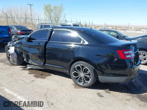 2016 Ford Taurus SHO z VIN 1FAHP2KTXGG153963, wystawiony jako IAAI lot #41825220 z przebiegiem Nie podano mil oraz . Historia ofert i sprzedaży dostępna na DreamBid. Obrazek 13.