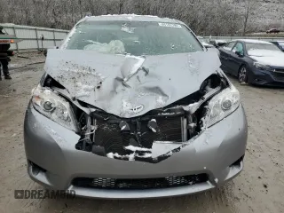2017 Toyota Sienna LE with VIN 5TDJZ3DC5HS187003, listed as a Copart auction lot 84182284 with 85,045 mi miles and Salvage Title. Bid and sale history available at carsss.com. Image 5.