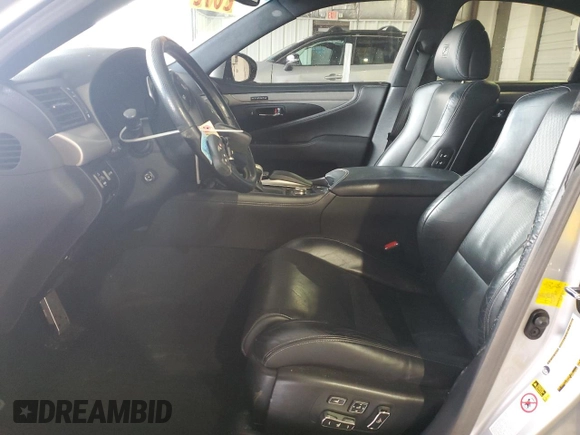 2014 Lexus LS 460 with VIN JTHCL5EF2E5022881, listed as a Copart auction lot 42444115 with 105,105 mi miles and Salvage title. Bid and sale history available at DreamBid. Image 7.