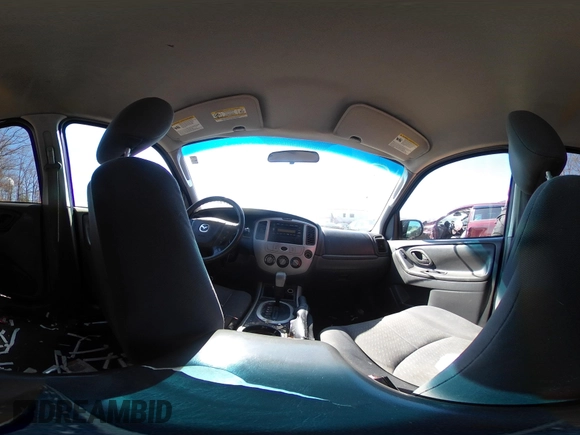 2006 Mazda Tribute i with VIN 4F2YZ92Z16KM25216, listed as a IAAI auction lot 41664006 with 228,222 mi miles and . Bid and sale history available at carsss.com. Image 18.