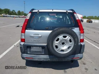 2005 Honda CR-V LX with VIN JHLRD78535C050081, listed as a IAAI auction lot 40169911 with 132,177 mi miles. Bid and sale history available at carsss.com. Image 16.