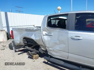 2018 Chevrolet Colorado 2WD LT with VIN 1GCGSCEAXJ1227123, listed as a IAAI auction lot 41671501 with 181,272 mi miles and . Bid and sale history available at DreamBid. Image 6.