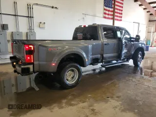 2024 Ford F-350 XL with VIN 1FT8W3DT4RED60475, listed as a Copart auction lot 49405705 with 59,394 mi miles and Salvage Title. Bid and sale history available at DreamBid. Image 3.
