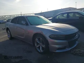 2018 Dodge Charger Daytona z VIN 2C3CDXCT8JH261135, wystawiony jako IAAI lot #37999161 z przebiegiem 106 182 mil mil oraz . Historia ofert i sprzedaży dostępna na DreamBid. Obrazek 1.