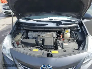 2014 Toyota Prius v Two with VIN JTDZN3EU5EJ002303, listed as a IAAI auction lot 41600043 with 180,705 mi miles. Bid and sale history available at carsss.com. Image 10.