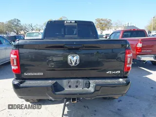2019 Ram 2500 Laramie with VIN 3C6UR5NL9KG607477, listed as a IAAI auction lot 41712518 with 116,613 mi miles. Bid and sale history available at carsss.com. Image 16.