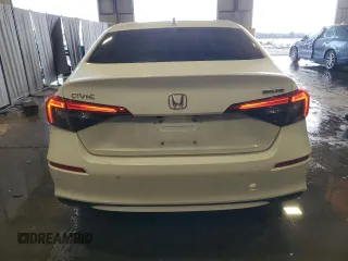 2024 Honda Civic Sedan Touring with VIN 2HGFE1F91RH327492, listed as a Copart auction lot 89207475 with 43,663 mi miles and Salvage Title. Bid and sale history available at carsss.com. Image 6.