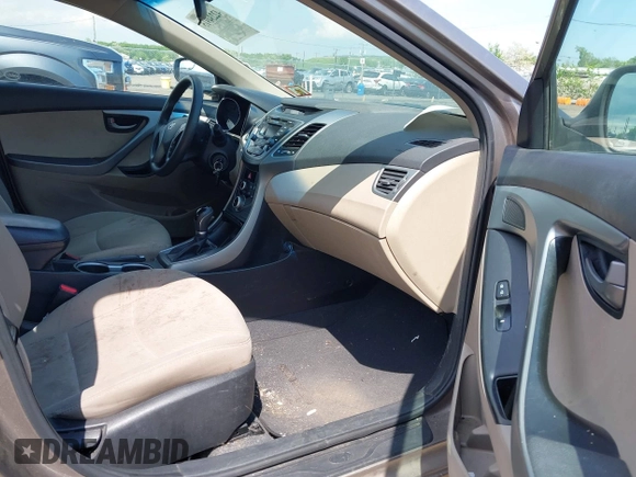 2014 Hyundai Elantra SE z VIN 5NPDH4AE6EH540538, wystawiony jako IAAI lot #42234915 z przebiegiem 94 297 mil mil oraz . Historia ofert i sprzedaży dostępna na DreamBid. Obrazek 5.