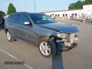 2017 BMW X5 xDrive50i с VIN 5UXKR6C57H0J84758, выставлен на аукционе IAAI как лот 42145955 с пробегом 66 218 миль миль и . История ставок и продаж доступна на DreamBid. Изображение 1.