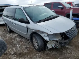 2007 Chrysler Town & Country LWB Touring with VIN 2A4GP54L67R242653, listed as a Copart auction lot 89181795 with 176,342 mi miles and Salvage Title. Bid and sale history available at carsss.com. Image 4.