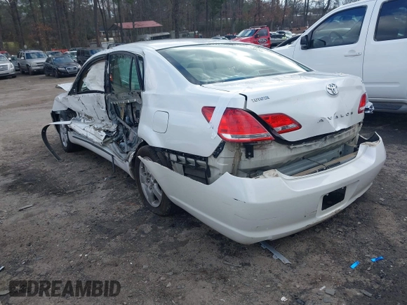 2007 Toyota Avalon XL with VIN 4T1BK36B47U175024, listed as a IAAI auction lot 41212052 with 165,167 mi miles. Bid and sale history available at carsss.com. Image 3.