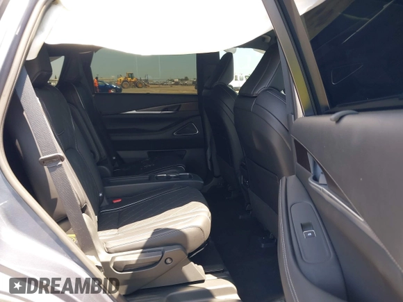 2024 Infiniti QX60 Autograph with VIN 5N1DL1HUXRC351382, listed as a IAAI auction lot 42414989 with 6,236 mi miles and . Bid and sale history available at DreamBid. Image 8.