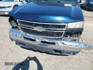 2006 Chevrolet Silverado 1500 with VIN 3GCEC14Z16G177253, listed as a IAAI auction lot 41704094 with 256,211 mi miles and . Bid and sale history available at DreamBid. Image 12.
