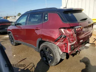 2021 Jeep Compass Latitude z VIN 3C4NJCBB8MT526873, wystawiony jako Copart lot #48359115 z przebiegiem 86 379 mil mil oraz Szkoda całkowita • Salvage title. Historia ofert i sprzedaży dostępna na DreamBid. Obrazek 2.