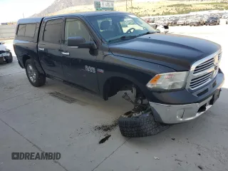 2015 Ram 1500 Big Horn z VIN 1C6RR7LT7FS528456, wystawiony jako Copart lot #61002655 z przebiegiem 111 419 mil mil oraz Szkoda całkowita • Salvage title. Historia ofert i sprzedaży dostępna na DreamBid. Obrazek 4.