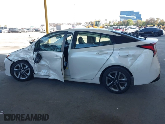2020 Toyota Prius L Eco z VIN JTDKARFU4L3116504, wystawiony jako IAAI lot #42178279 z przebiegiem 33 668 mil mil oraz . Historia ofert i sprzedaży dostępna na DreamBid. Obrazek 14.