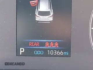 2023 Toyota Corolla Cross LE z VIN 7MUBAABG4PV062357, wystawiony jako IAAI lot #42616530 z przebiegiem 10 366 mil mil oraz . Historia ofert i sprzedaży dostępna na DreamBid. Obrazek 15.
