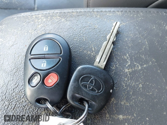 2005 Toyota Solara SE с VIN 4T1FA38P35U056309, выставлен на аукционе IAAI как лот 42532011 с пробегом 233 802 миль миль и . История ставок и продаж доступна на DreamBid. Изображение 11.