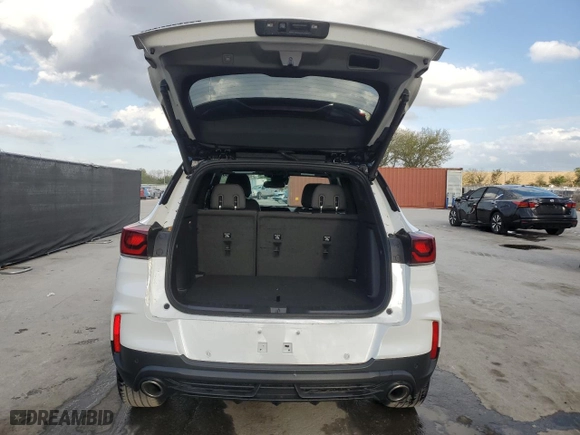 2024 Chevrolet TrailBlazer RS with VIN KL79MTSL1RB139511, listed as a Copart auction lot 47520305 with 3,946 mi miles and Non Repairable. Bid and sale history available at carsss.com. Image 6.