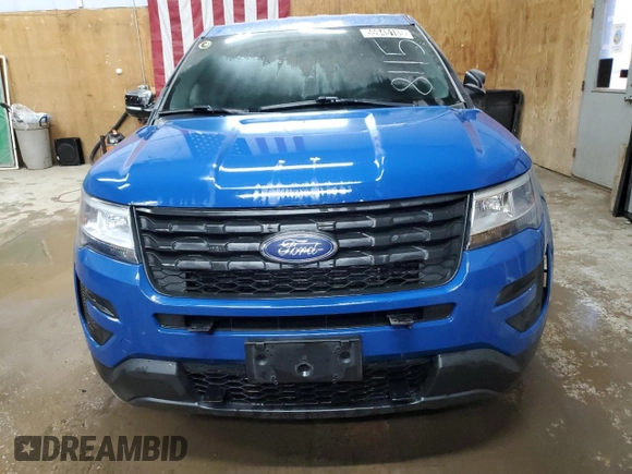 2019 Ford Police Interceptor Utility z VIN 1FM5K8AT5KGB15724, wystawiony jako Copart lot #55945185 z przebiegiem 108 429 mil mil oraz Tytuł czysty. Historia ofert i sprzedaży dostępna na DreamBid. Obrazek 5.