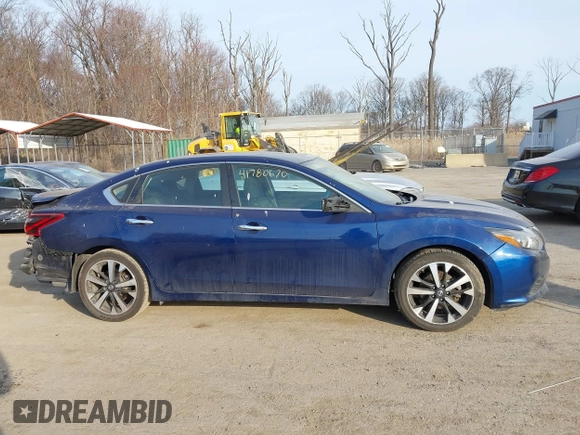 2018 Nissan Altima SR with VIN 1N4AL3AP1JC133204, listed as a IAAI auction lot 41780670 with 97,966 mi miles and . Bid and sale history available at DreamBid. Image 13.