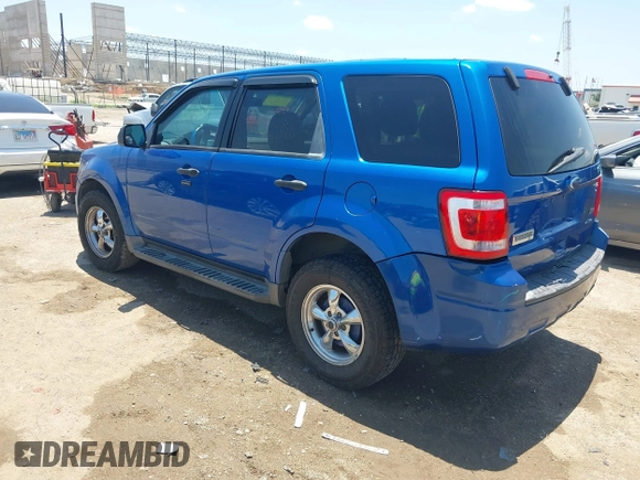 2012 Ford Escape XLT z VIN 1FMCU0DG4CKB32580, wystawiony jako IAAI lot #42520068 z przebiegiem 206 135 mil mil oraz . Historia ofert i sprzedaży dostępna na DreamBid. Obrazek 3.