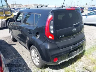 2018 Kia Soul + with VIN KNDJP3A58J7891191, listed as a IAAI auction lot 41993535 with 145,607 mi miles and . Bid and sale history available at DreamBid. Image 3.