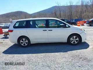 2015 Toyota Sienna L with VIN 5TDZK3DC3FS690484, listed as a IAAI auction lot 41888073 with 201,518 mi miles and . Bid and sale history available at carsss.com. Image 13.