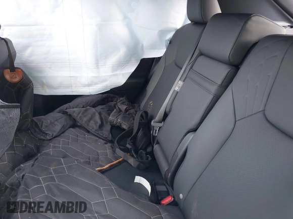 2025 Lexus RX 350 with VIN 2T2BAMCA7SC095145, listed as a IAAI auction lot 42009177 with 5 mi miles and . Bid and sale history available at DreamBid. Image 8.