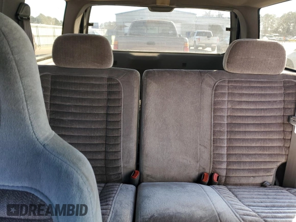 1994 Jeep Grand Cherokee Laredo with VIN 1J4GZ58S8RC254097, listed as a Copart auction lot 47379645 with 240,739 mi miles and Salvage Title. Bid and sale history available at carsss.com. Image 10.